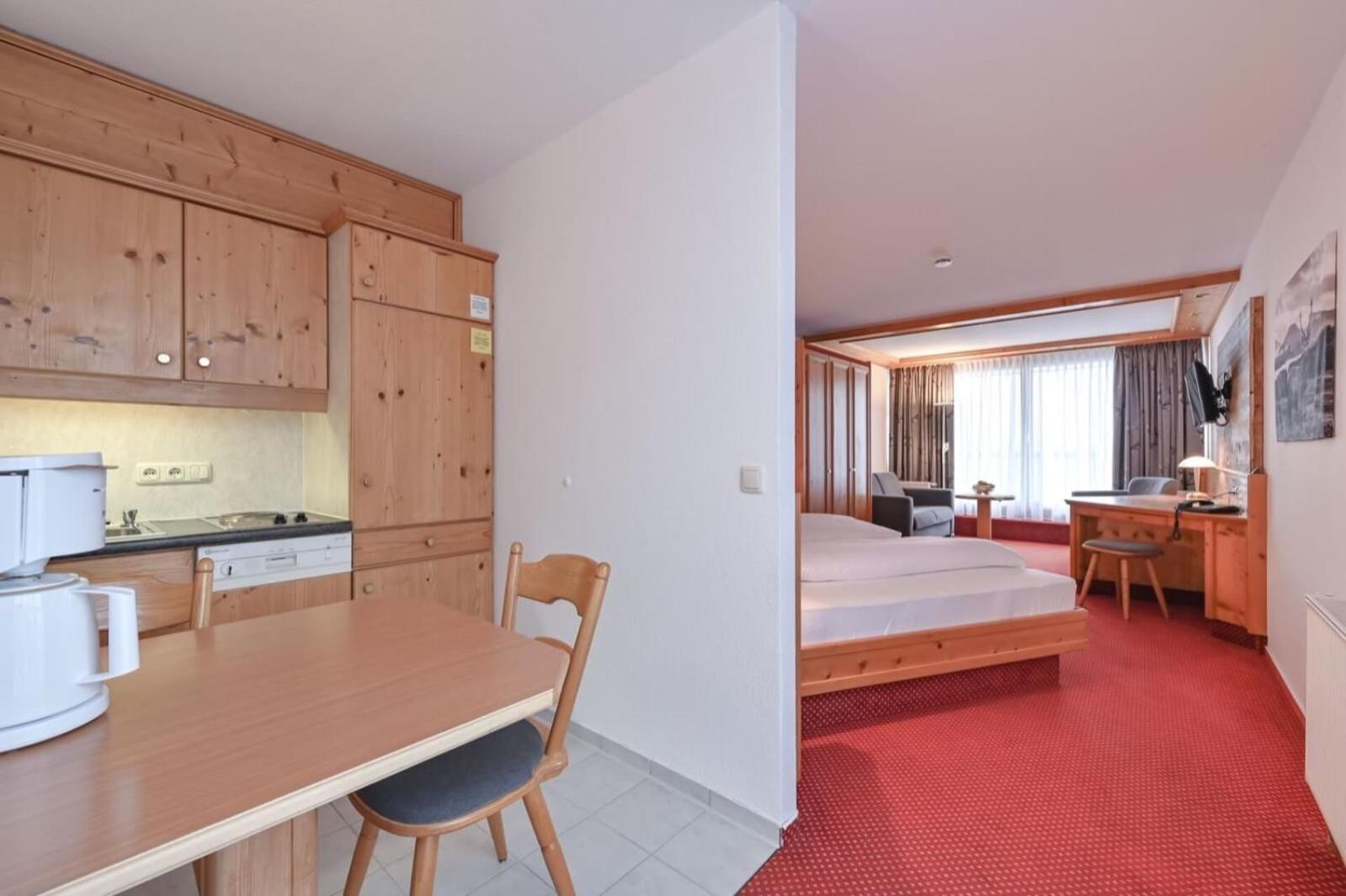 Residenz Hopfensee Aparthotel